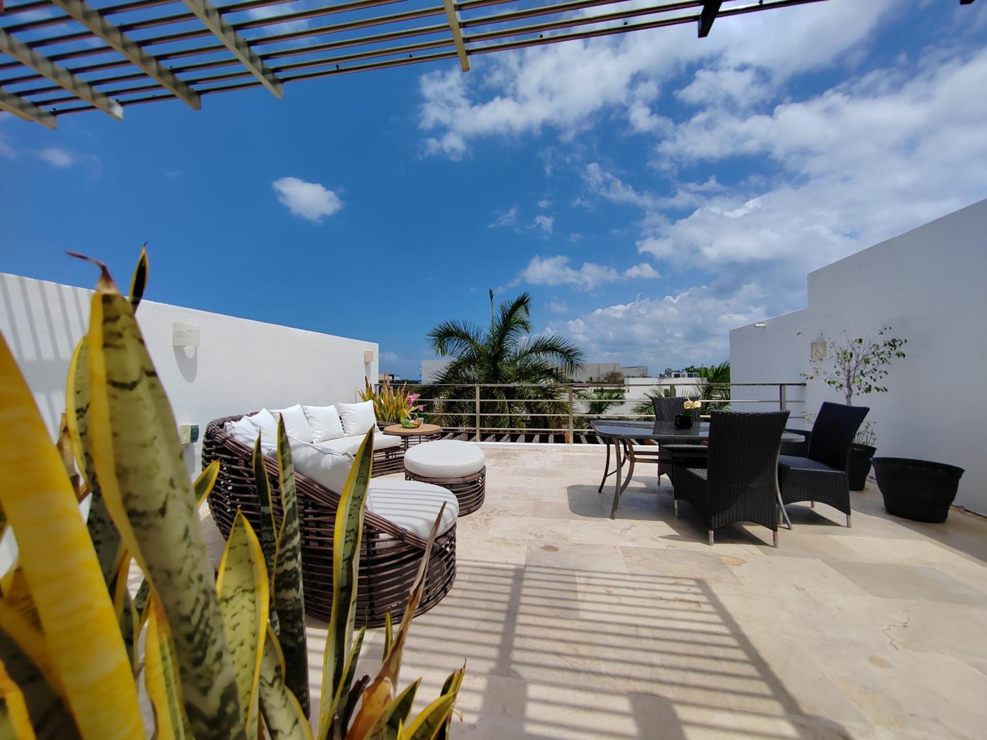 Luxurious & Central Condo In Playa Steps From The Beach 신데 델 카르멘 외부 사진