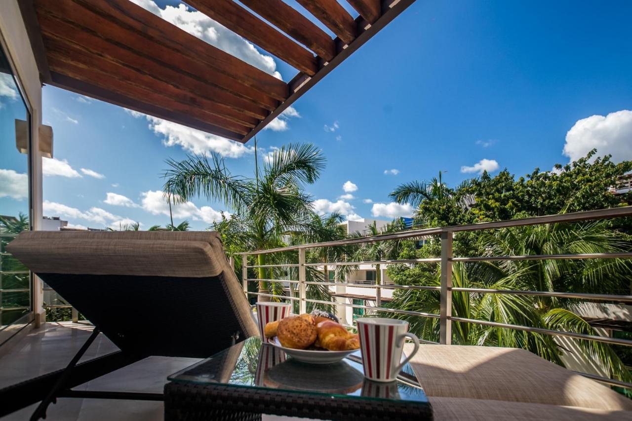 Luxurious & Central Condo In Playa Steps From The Beach 신데 델 카르멘 외부 사진
