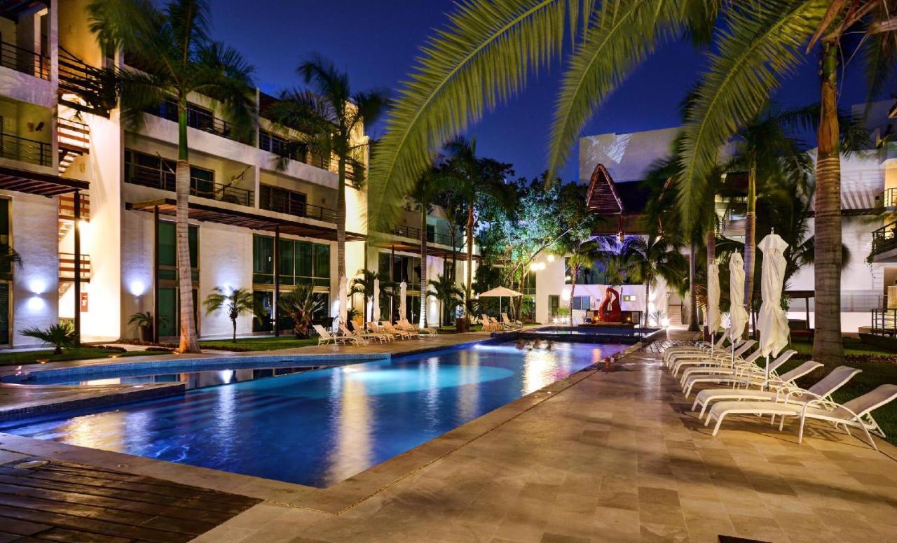 Luxurious & Central Condo In Playa Steps From The Beach 신데 델 카르멘 외부 사진
