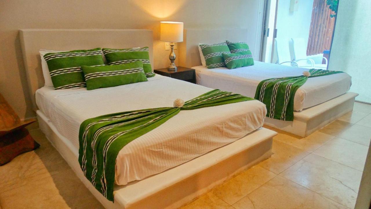 Luxurious & Central Condo In Playa Steps From The Beach 신데 델 카르멘 외부 사진