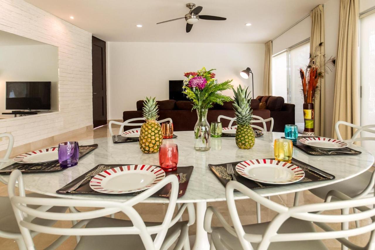 Luxurious & Central Condo In Playa Steps From The Beach 신데 델 카르멘 외부 사진